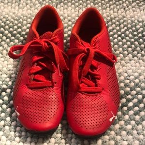 Puma Ferrari running shoes size 4. Gently used